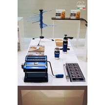 MARCATO Ιταλίας Φόρμα Design 10 θέσεων Μπλε για Ζυμαρικά Ravioli 34x12.5x2cm και Πλάστης