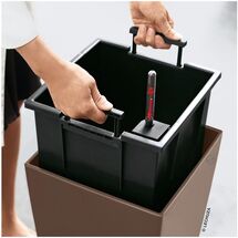 LECHUZA Cubico Color 22 Επιδαπέδια Γλάστρα 22x22x41cm Αυτοποτιζόμενη με Δοχείο Φύτευσης SAND BROWN Ματ Γερμανίας