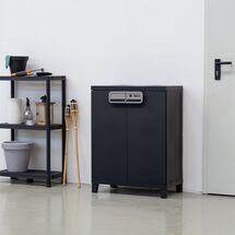 TOOMAX Ιταλίας MOB SMART Πλαστική Ντουλάπα 66x40x88cm 10kg με Ράφια και Πόδια  MAX Αντοχή 15kg Μαύρο