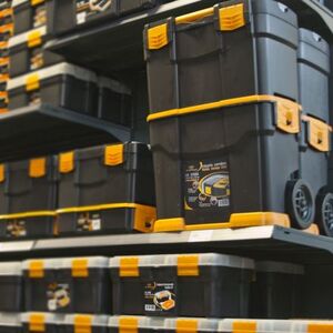 Εργαλειοθήκη Αποσπώμενη 2σε1 Επαγγελματική Πλαστική 40x21x34cm (18.5'') 2όροφη με 2 Ταμπακιέρες και Χειρολαβή Βάρος 2.38kg Μαύρο-Πορτοκαλί Artplast Ιταλίας