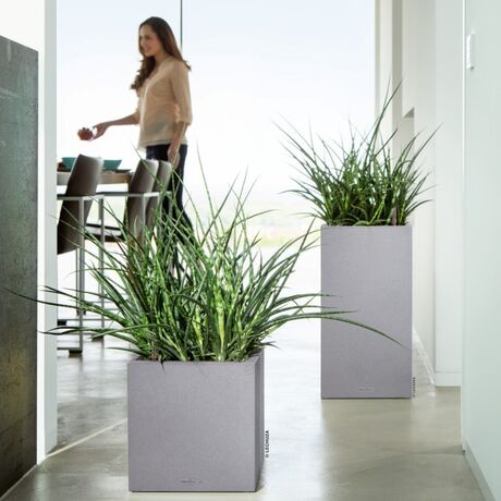 LECHUZA Canto Color Στήλη 30 Επιδαπέδια Γλάστρα 30x30x56cm Αυτοποτιζόμενη με Δοχείο ΓΚΡΙ με όψη ΦΥΣΙΚΗ ΠΕΤΡΑ Γερμανίας