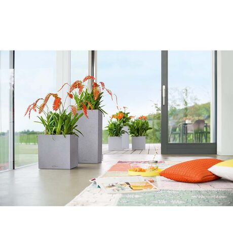 LECHUZA Canto Color Στήλη 40 Επιδαπέδια Γλάστρα 40x40x76cm Αυτοποτιζόμενη με Δοχείο ΓΚΡΙ Όψη Φυσική Πέτρα Γερμανίας