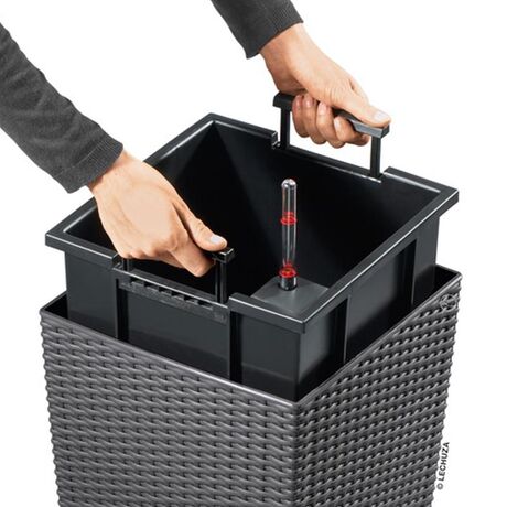 LECHUZA Cubico Cottage 30 Επιδαπέδια Γλάστρα 29.5x29.5x56.5cm Αυτοποτιζόμενη με Δοχείο Φύτευσης Λευκή Γερμανίας