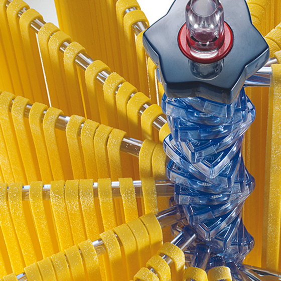 MARCATO Ιταλίας Στεγνωτήρι Ζυμαρικών Design με 16 Ράβδους MAX Αντοχή 2kg Βάση Αλουμινίου-Πλαστικοί Ράβδοι Μπλε