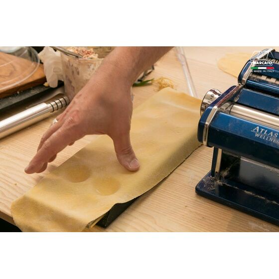 MARCATO Ιταλίας Φόρμα Design 10 θέσεων Μπλε για Ζυμαρικά Ravioli 34x12.5x2cm και Πλάστης
