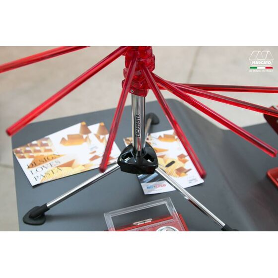 MARCATO Ιταλίας Στεγνωτήρι Ζυμαρικών Design με 16 Ράβδους MAX Αντοχή 2kg Βάση Αλουμινίου-Πλαστικοί Ράβδοι Κόκκινο