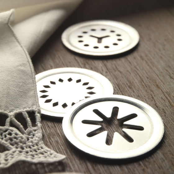 MARCATO Ιταλίας Μπισκοτομηχανή Design 2 Επιπέδων 5.5x5.5x21cm με 20 Κεφαλές για Μπισκότα Ανοδιωμένο Αλουμίνιο Ροζ