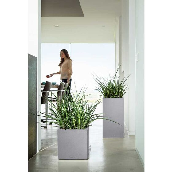 LECHUZA Canto Color Στήλη 40 Επιδαπέδια Γλάστρα 40x40x76cm Αυτοποτιζόμενη με Δοχείο ΓΚΡΙ Όψη Φυσική Πέτρα Γερμανίας