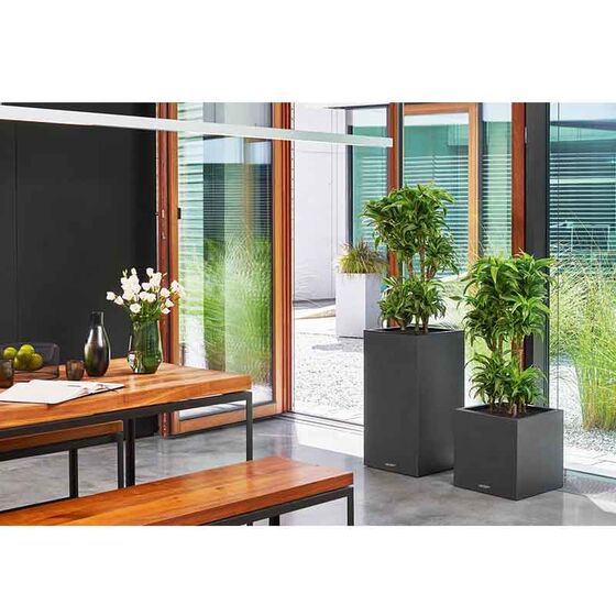 LECHUZA Canto Color Στήλη 40 Επιδαπέδια Γλάστρα 40x40x76cm Αυτοποτιζόμενη με Δοχείο Μαύρο του Γραφίτη Όψη Φυσική Πέτρα Γερμανίας