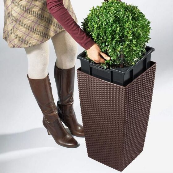 LECHUZA Cubico Cottage 30 Επιδαπέδια Γλάστρα 29.5x29.5x56.5cm Αυτοποτιζόμενη με Δοχείο Φύτευσης Sand Brown Γερμανίας