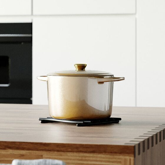 TEKNO-TEL Βάση για Ζεστά Σκεύη/Πυροστάτης Επιτραπέζια 18x18x2cm Επιχρωμιωμένο Ατσάλι Μαύρη Matte